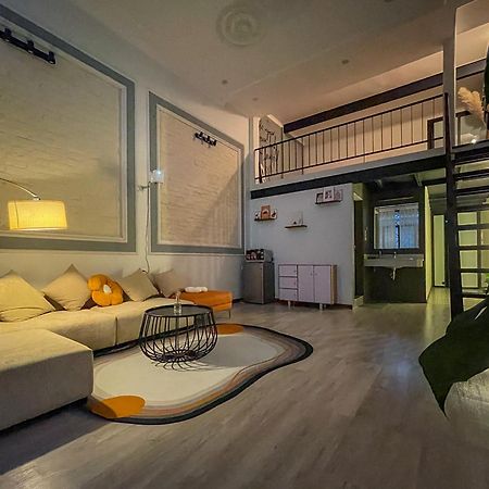 Zeus Living - Old Quater Homestay Hanoi Exteriör bild