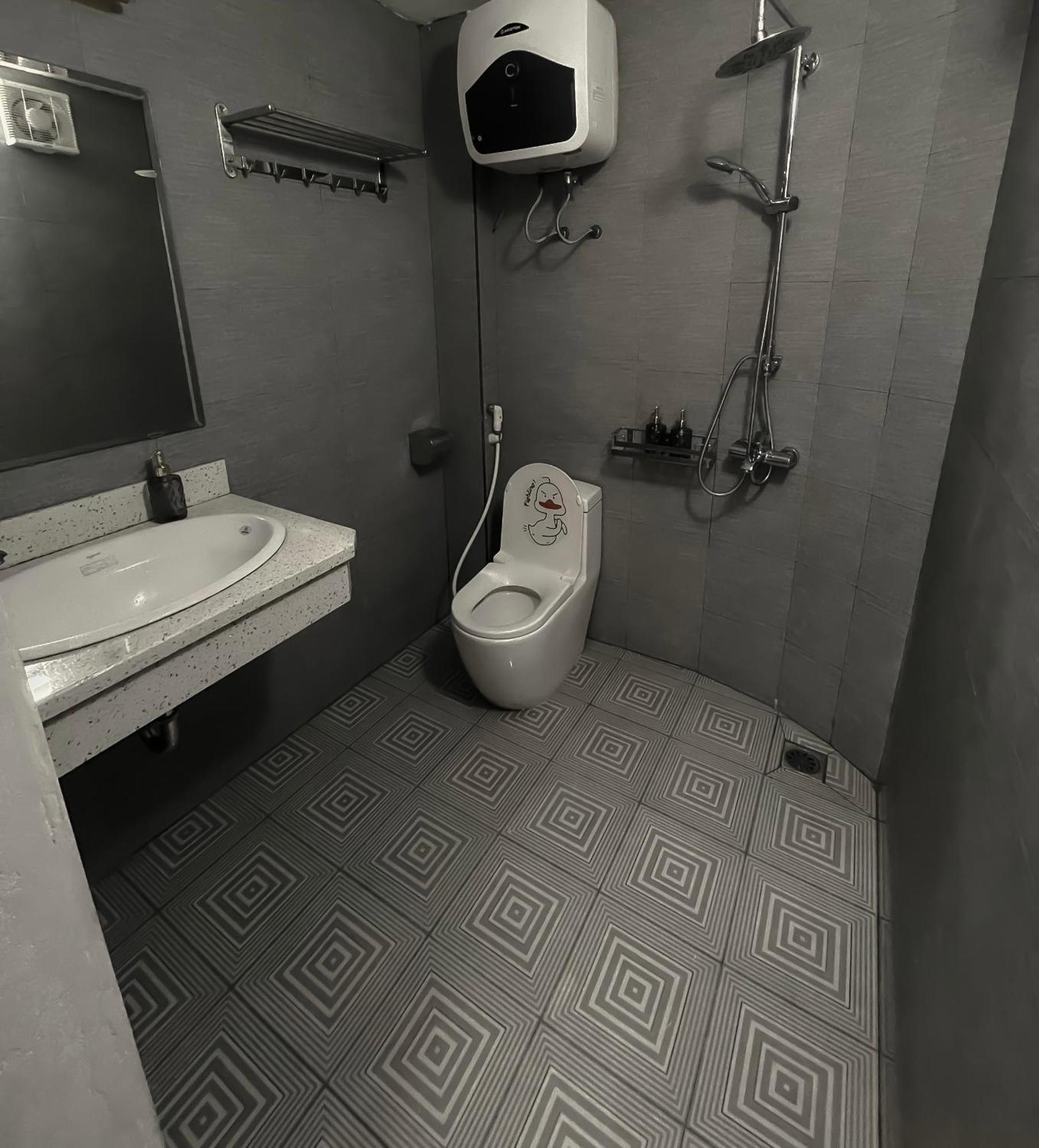 Zeus Living - Old Quater Homestay Hanoi Exteriör bild
