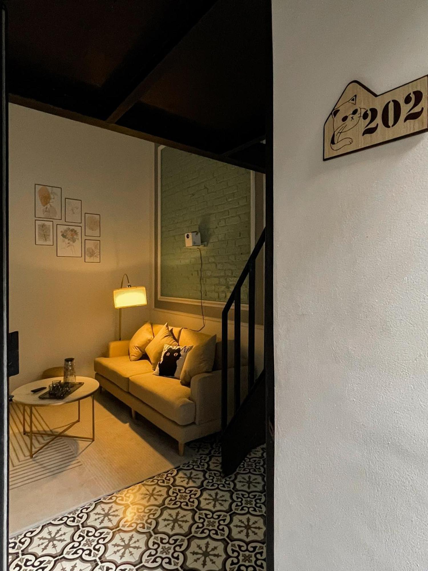 Zeus Living - Old Quater Homestay Hanoi Exteriör bild