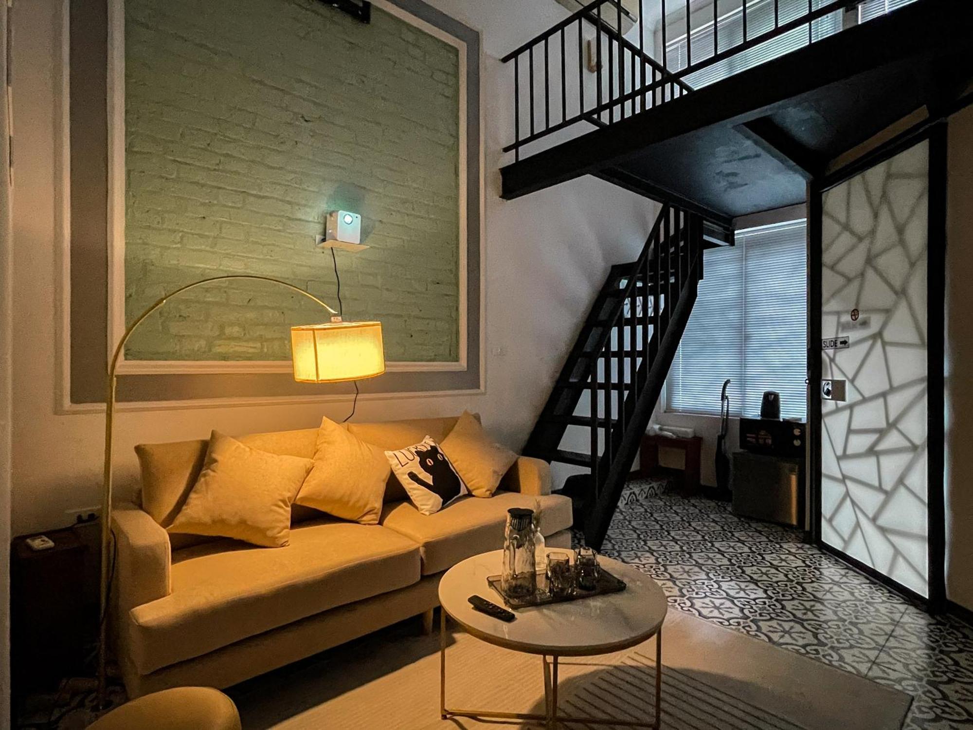 Zeus Living - Old Quater Homestay Hanoi Exteriör bild
